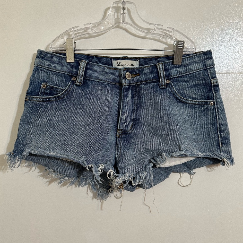 EUC MIDIOSTUDIO Medium Blue Distressed Cutoff Denim Jean Shorts